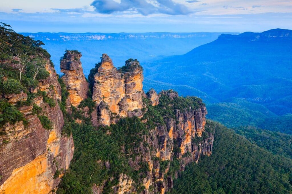 the three sisters from echo point 1030x687